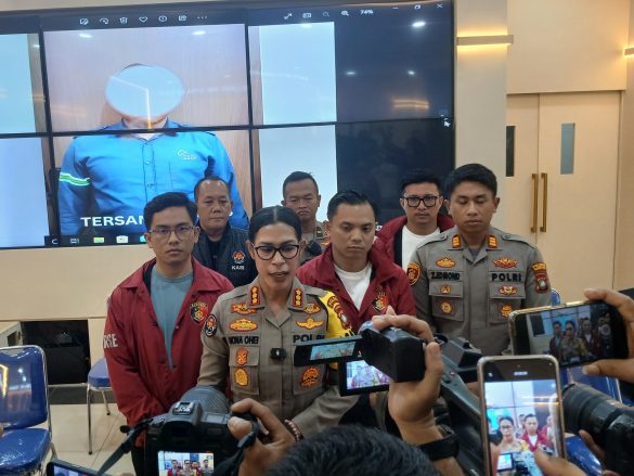 pencaloan tiket di Pelabuhan