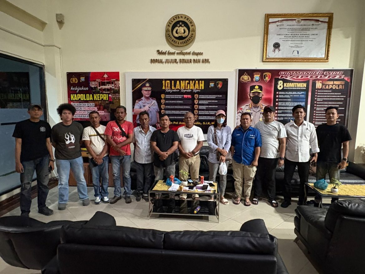 praktik percaloan tiket kapal