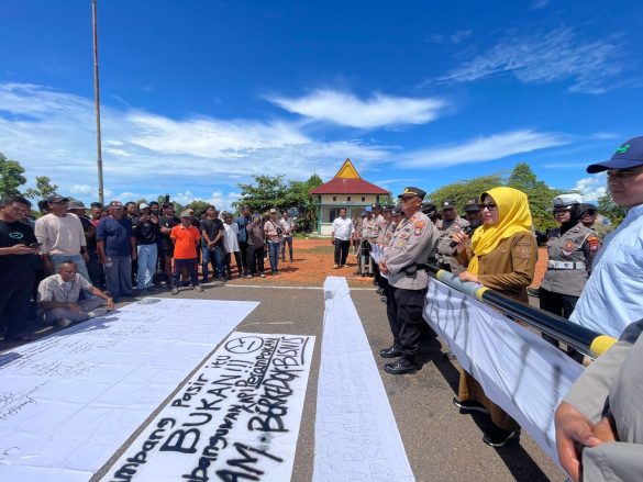 Nelayan Bintan-Lingga demo DKP Kepri, Tolak Tambang Pasir Laut