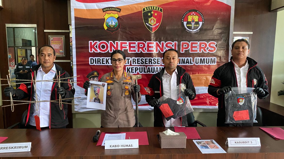 maling besi terowongan pelita