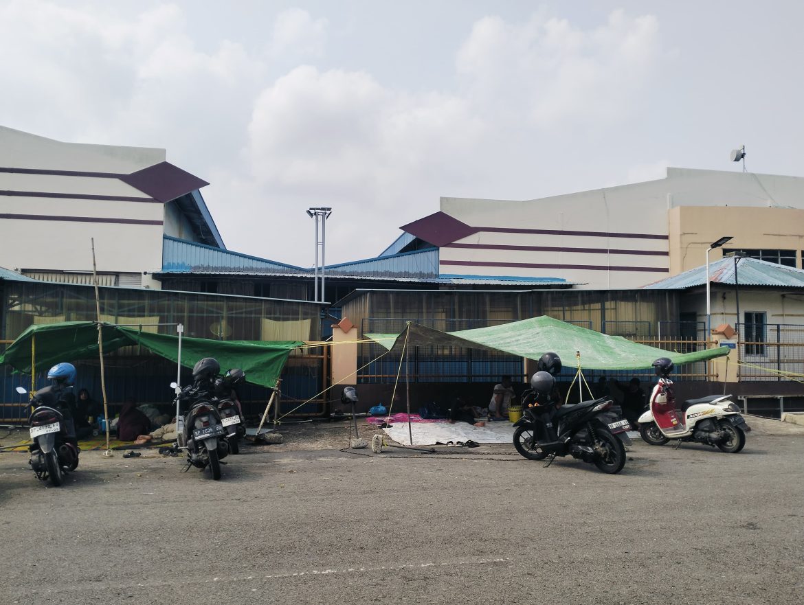Buruh Ghim Li Batam